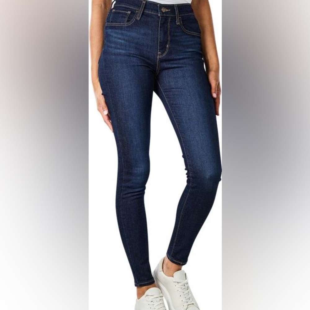 Levi's Women’s 720 High Rise Super Skinny Jeans